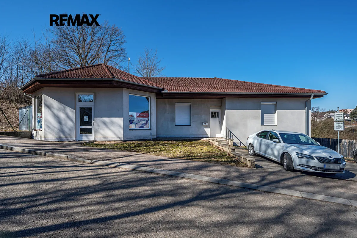 Prodej obchodního prostoru 227 m²